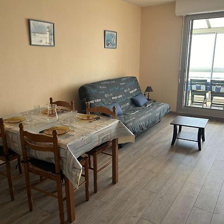 Appartement 2 Pieces Avec Balcon Et Parking A Saint-Gilles-Croix-De-Vie - Fr-1-224-39 Exteriér fotografie
