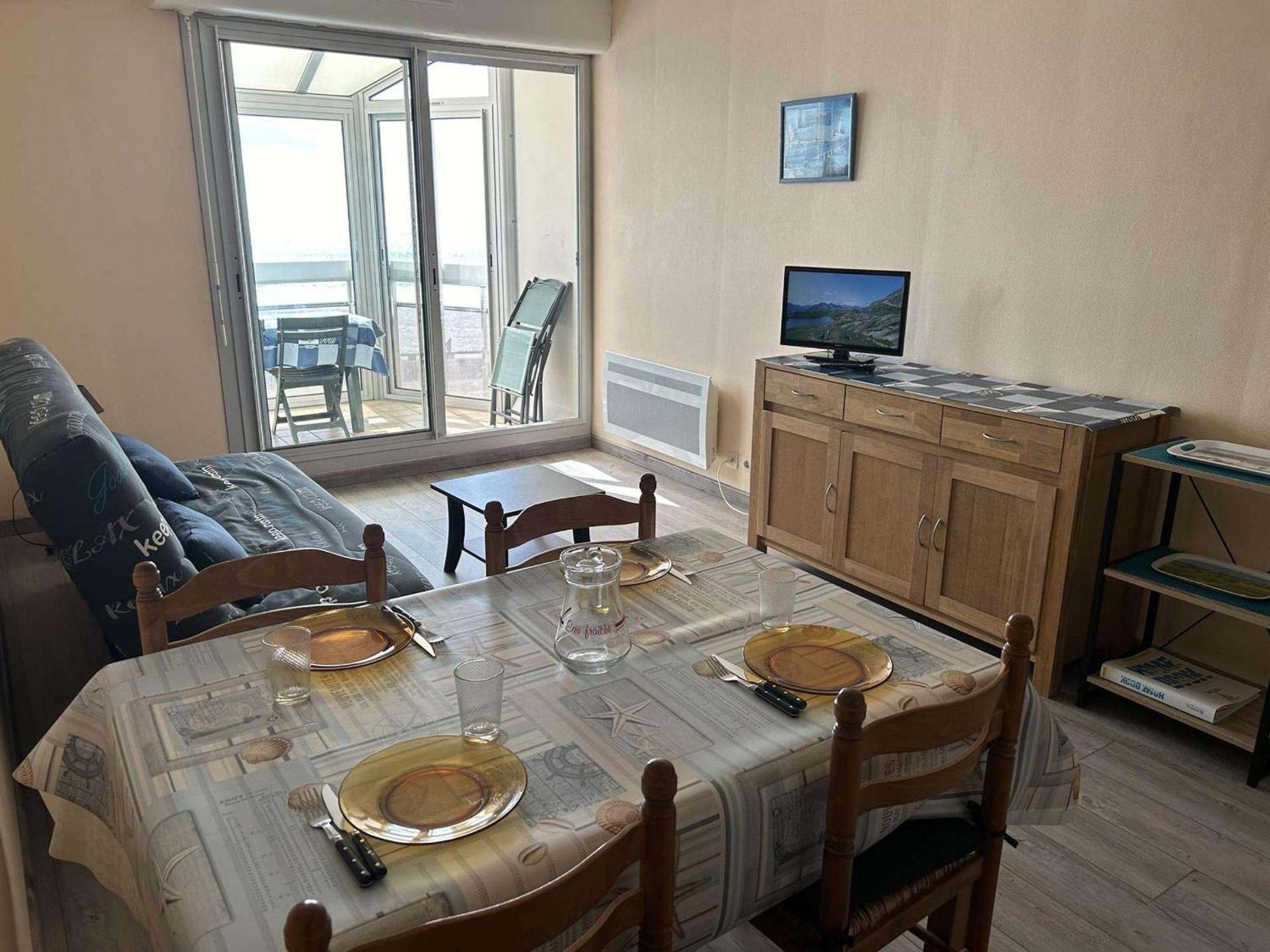 Appartement 2 Pieces Avec Balcon Et Parking A Saint-Gilles-Croix-De-Vie - Fr-1-224-39 Exteriér fotografie